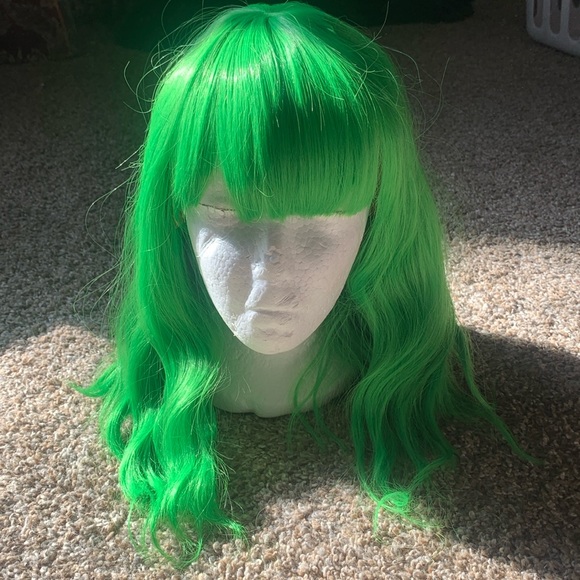 Accessories - Lime green wig